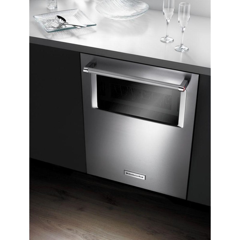 KitchenAid Top Control Built-In Dishwasher in Stainless Steel with Stainless Steel Tub and Window with Lighted Interior