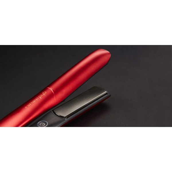 ghd platinum+ deep scarlet styler